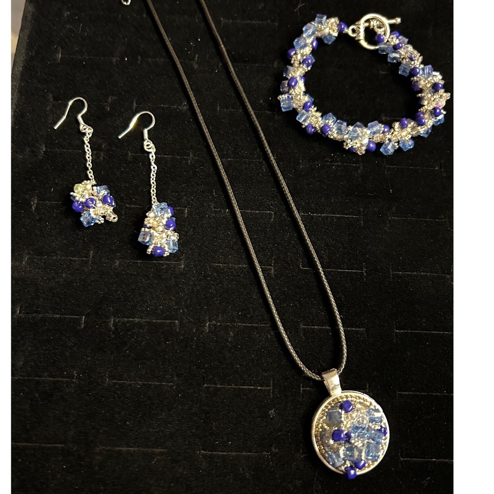Handmade Crystal Beaded Jewelry Set Blue Silver Necklace Bracelet Earrings